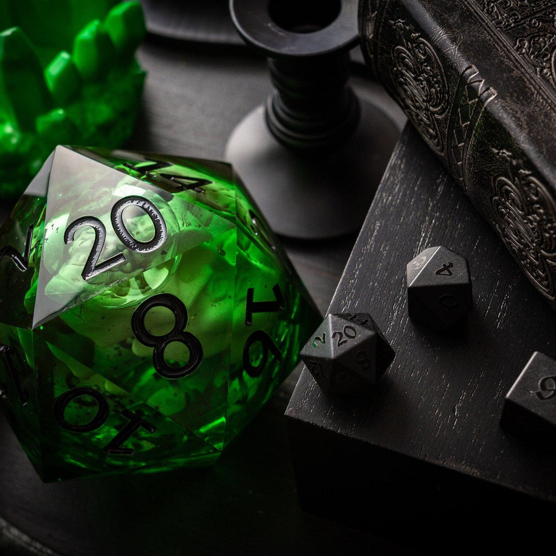 Massive Green Skull Liquid Core 95MM Chonk Handmade Resin Dice And Box — photo 1 of 9